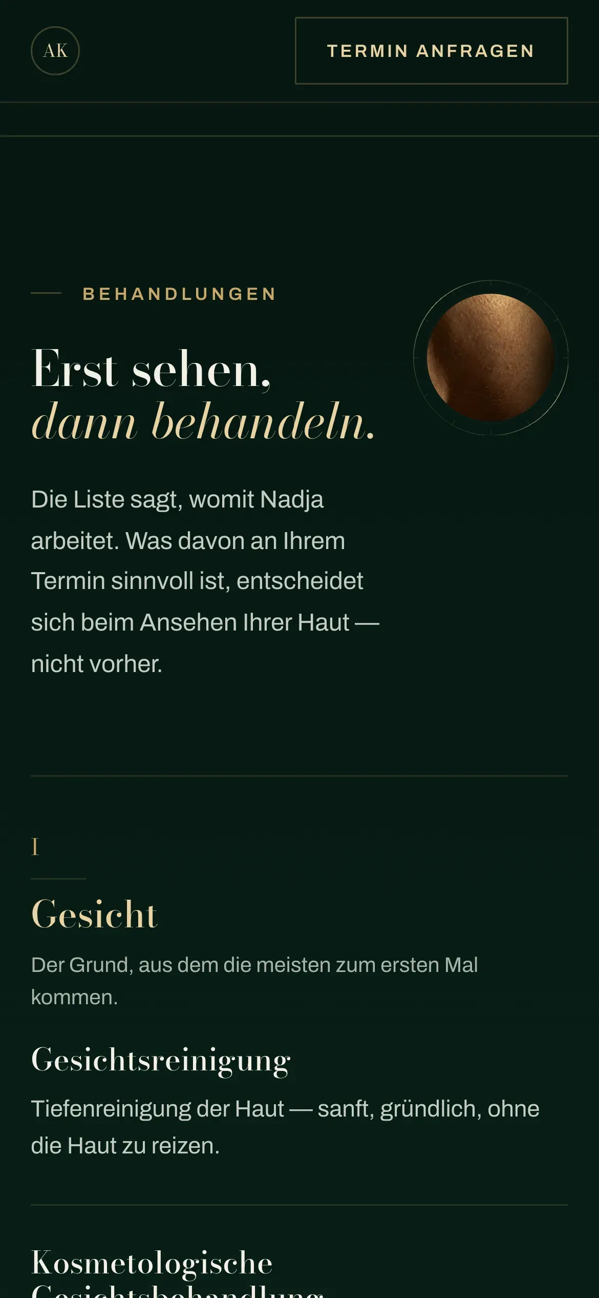 The Aurelia Behandlungen section on a phone: three grouped service bands stacked full-width, each with its descriptive note.
